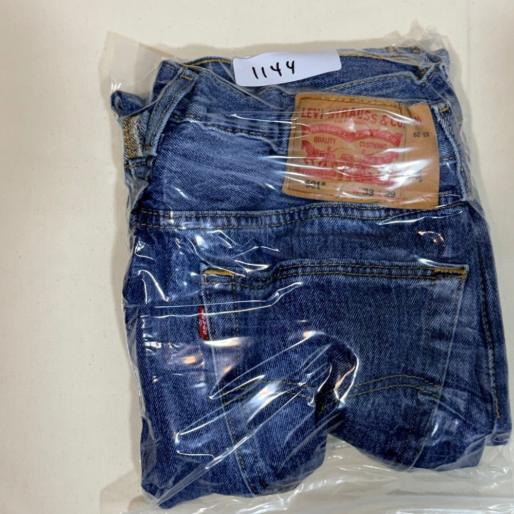 Levis 501 Original Fit Mens Blue Straight Leg Jeans W33 L29 00501-0193 - Picture 12 of 12